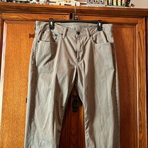 Men’s Old Navy, khaki pants